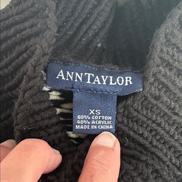 Ann Taylor black and white fair isle mock neck long sleeve sweater - Picture 10 of 15